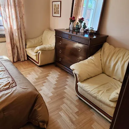 Happy Arka The Heart Of Old Town, Self-check-in, A-c, Car-parking, Balkony *