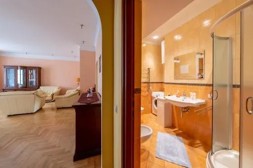 Happy Arka The Heart Of Old Town, Self-check-in, A-c, Car-parking, Balkony Apartamento Vilnius