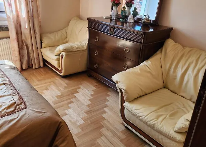 Happy Arka The Heart Of Old Town, Self-check-in, A-c, Car-parking, Balkony *